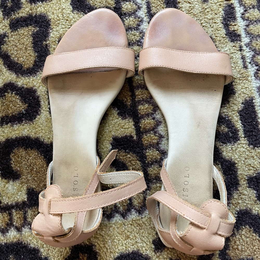 Nisolo flat sandals
